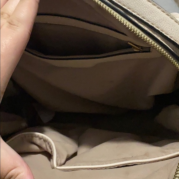 Purse - Picture 3 of 4